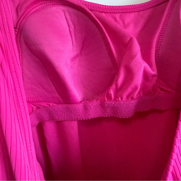 Catalina Magenta Ribbed Texture One Piece Swimsuit Large 12/14 Pink - Picture 5 of 7